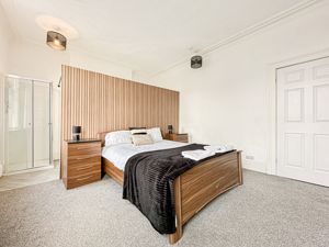 Photo 18- click for photo gallery